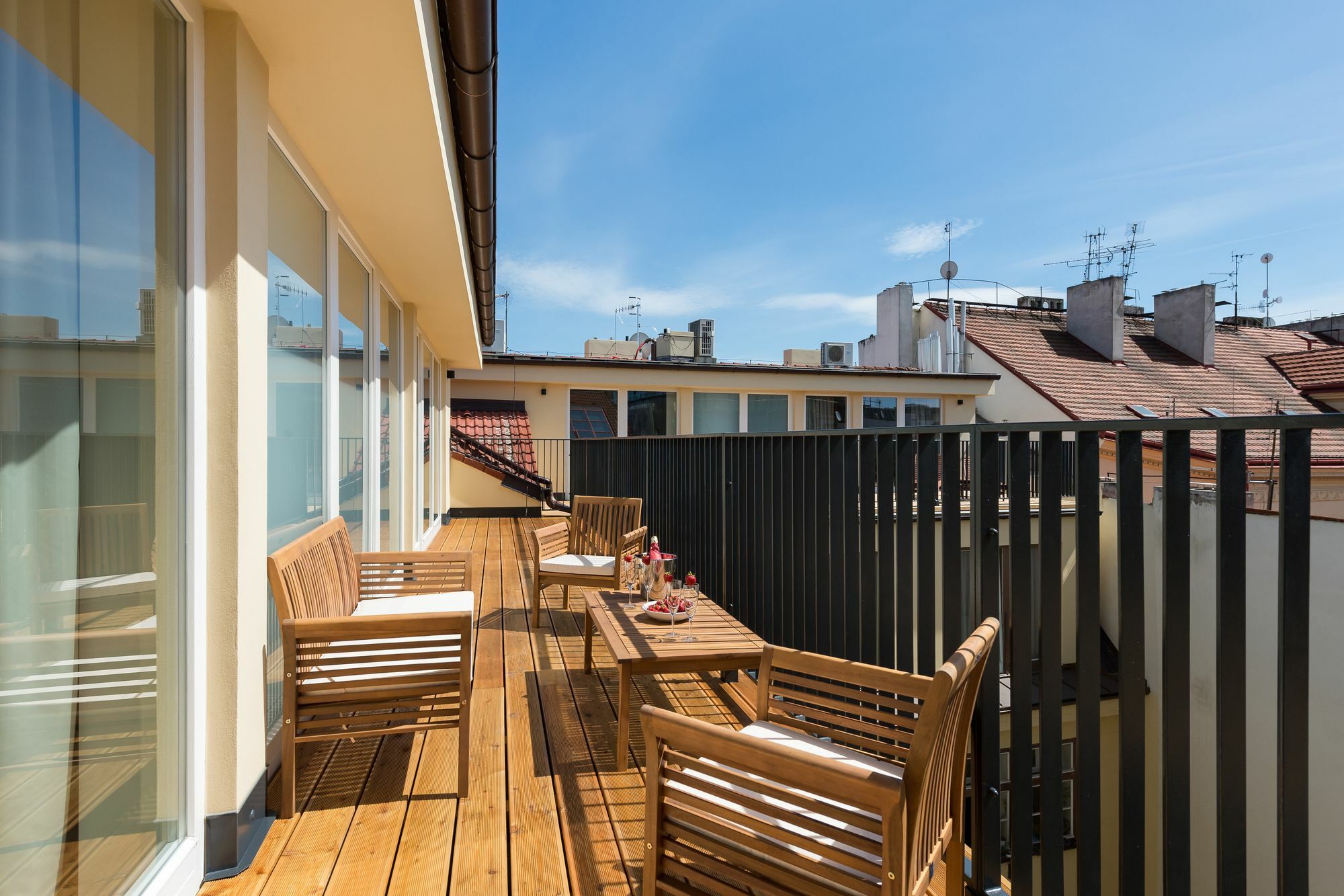 Jindrisska Apartments Прага Екстер'єр фото
