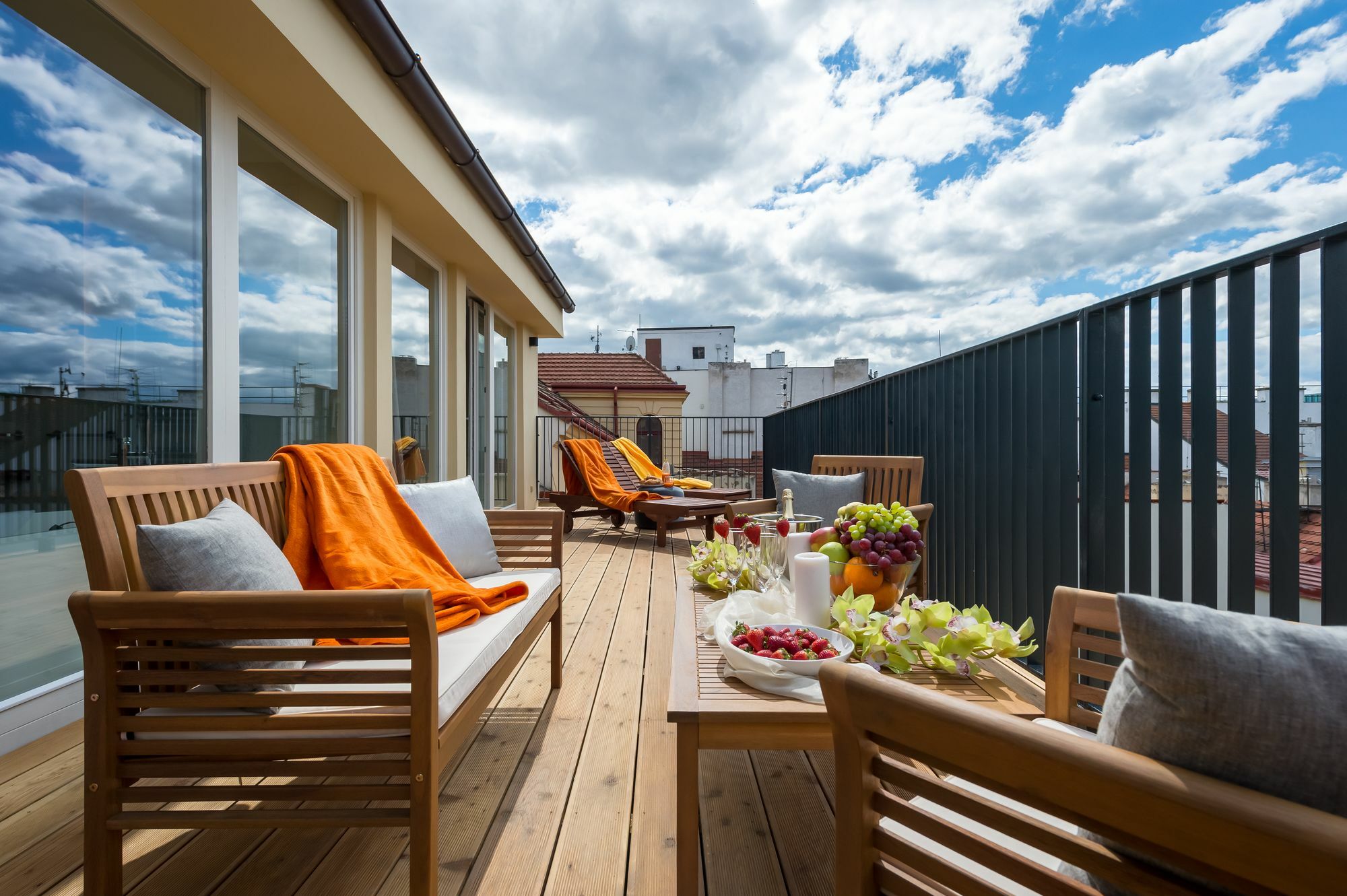 Jindrisska Apartments Прага Екстер'єр фото