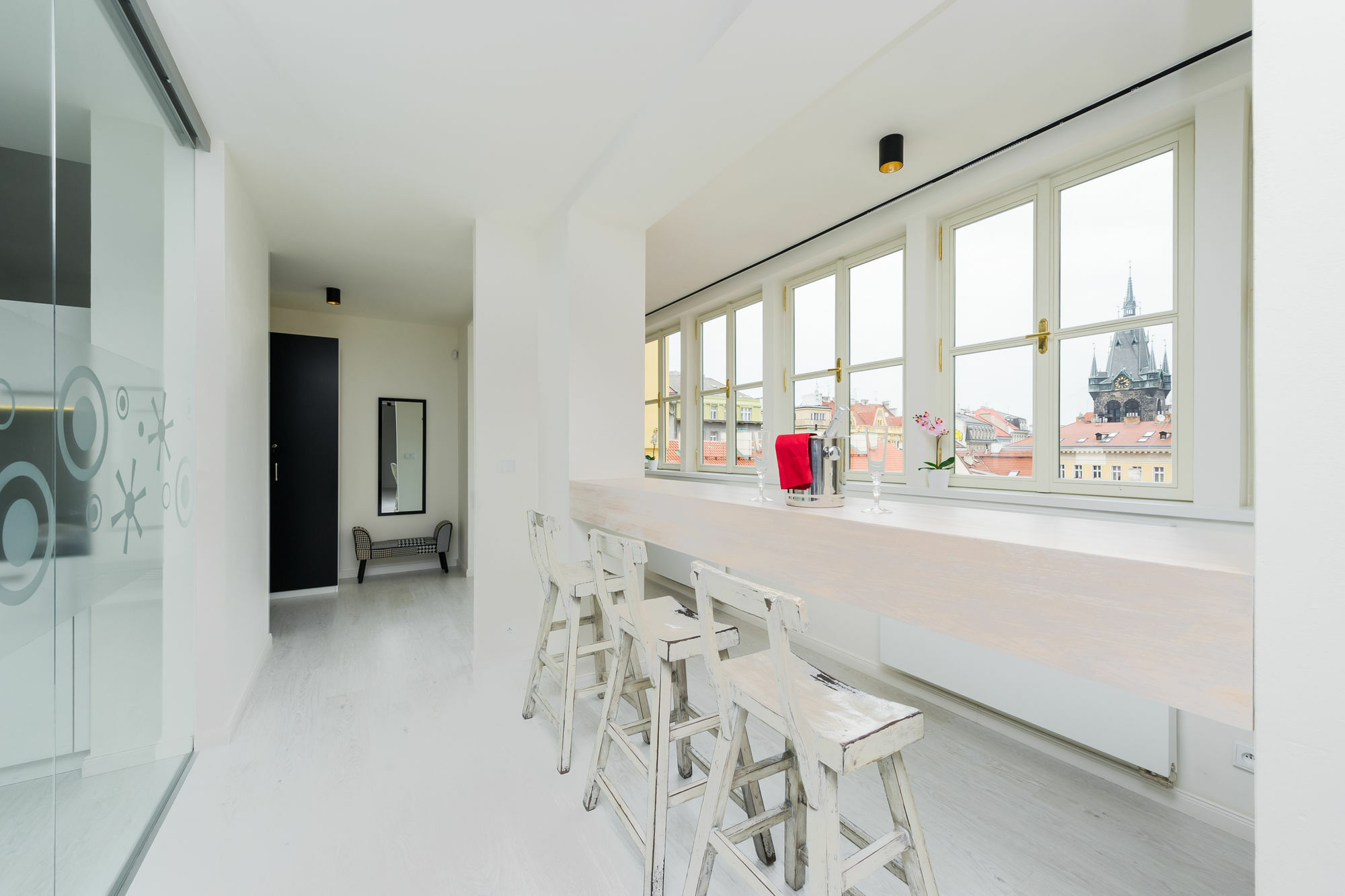 Jindrisska Apartments Прага Екстер'єр фото